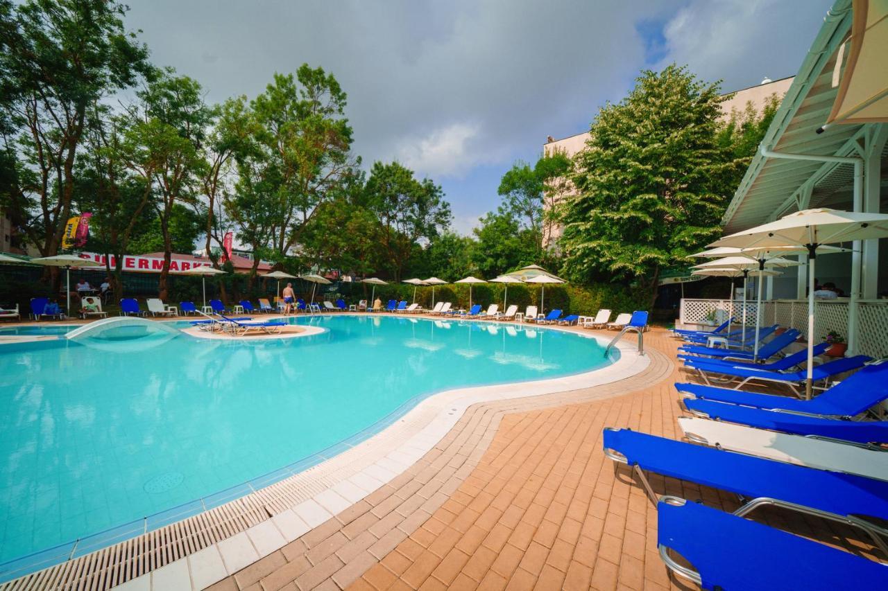Perla Plaza Hotel Hotel 3*