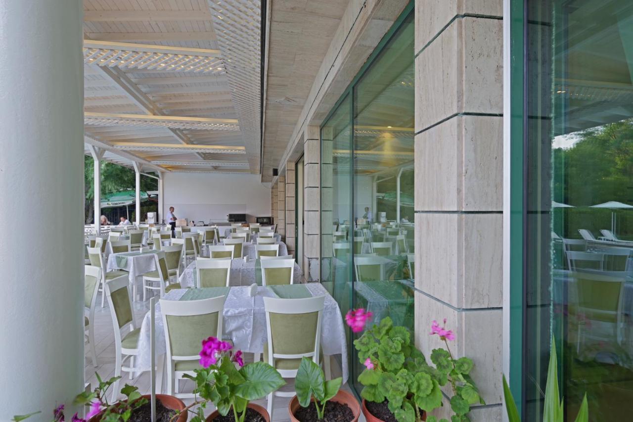 Perla Plaza Hotel