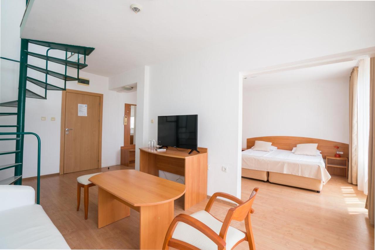 Perla Plaza 3*