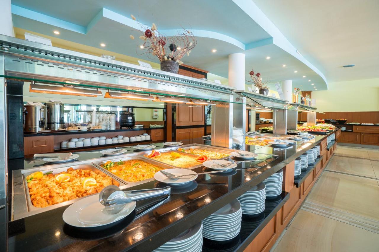 Hotel Perla Plaza 3*